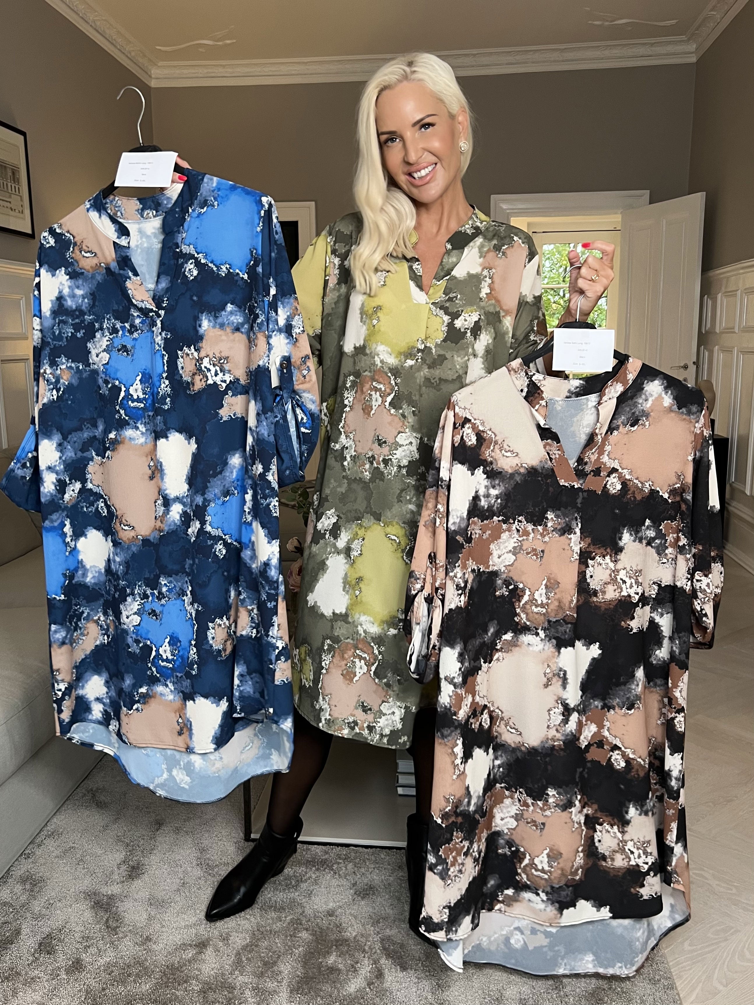 Vanesa Batik Long - Let og luftig mønstret kjole